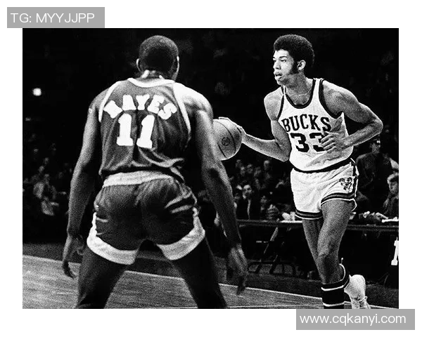 足球硬汉C的传奇故事与不屈精神揭示了体育的真正魅力与团队合作的重要性