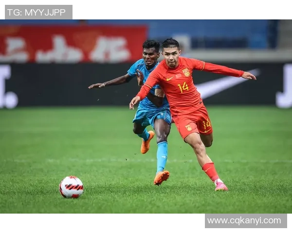 足球花纹的多样性与文化意义探讨及其在现代足球中的应用分析