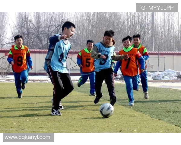 踢足球很酷让我们一起感受绿茵场上的激情与快乐